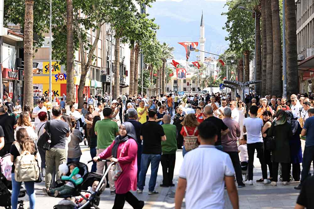 Gazi Bulvarinda Buyuksehir Imzasi 3