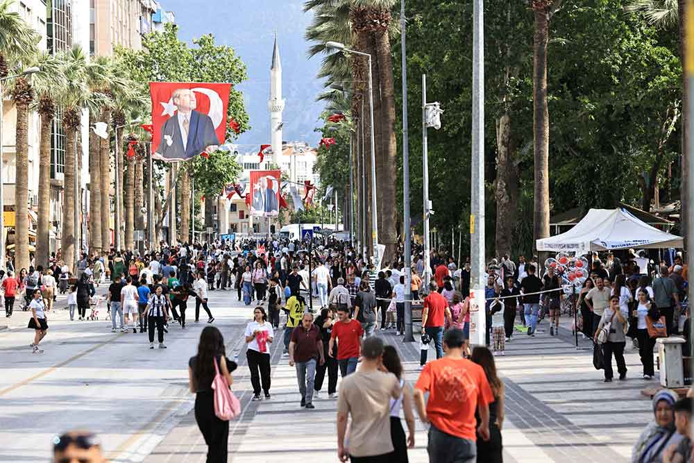 Gazi Bulvarinda Buyuksehir Imzasi 5