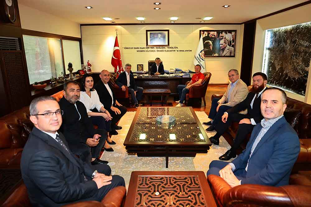 Kizil Ordu Korosundan Baskan Cavusogluna Ziyaret 1