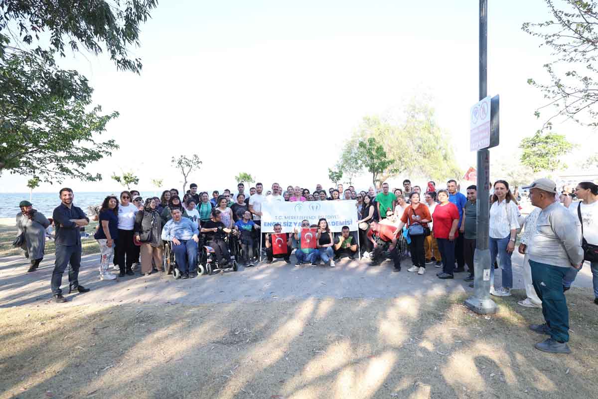Merkezefendi Belediyesi Ozel Insanlar Izmir Gezisi2