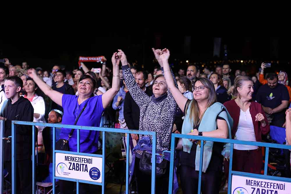 Necati Ve Saykolar Merkezefendililere Unutulmaz Bir Gece Yasatti 3