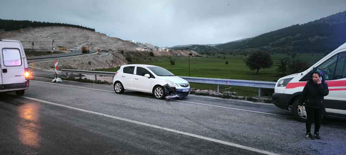 Tavas Makasinda Kaza Denizli Isci Servisi Minibus2