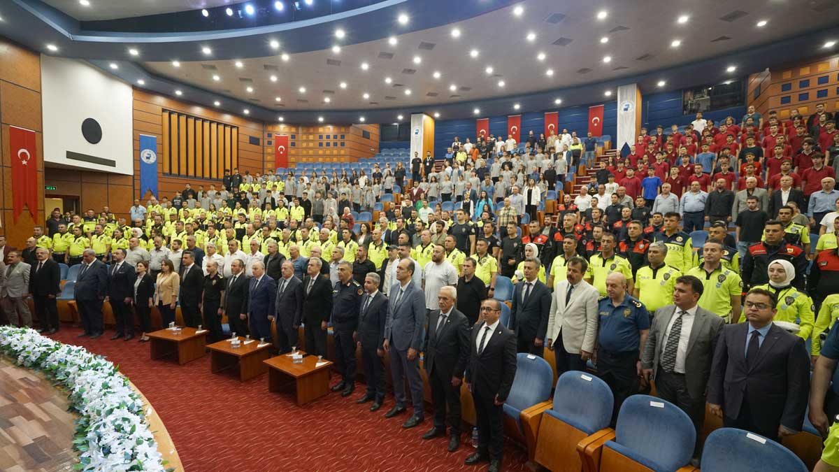 Trafik Haftasinda Paude Bir Kural Bir Omur Etkinligi2