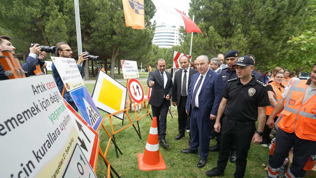 Trafik Haftasinda Paude Bir Kural Bir Omur Etkinligi9