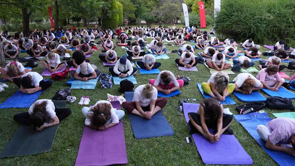 Denizli Yoga Gunu Camlik2