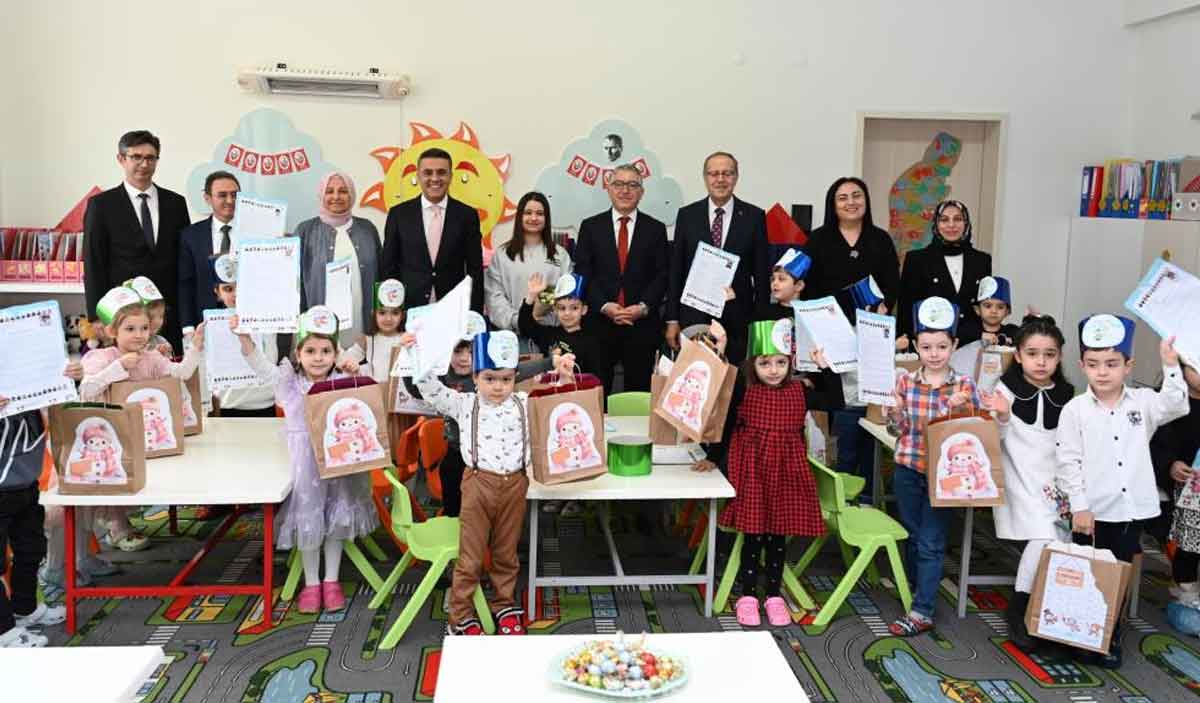 Denizlide 192 Bin Ogrenci Karne Heyecani Yasayacak 1