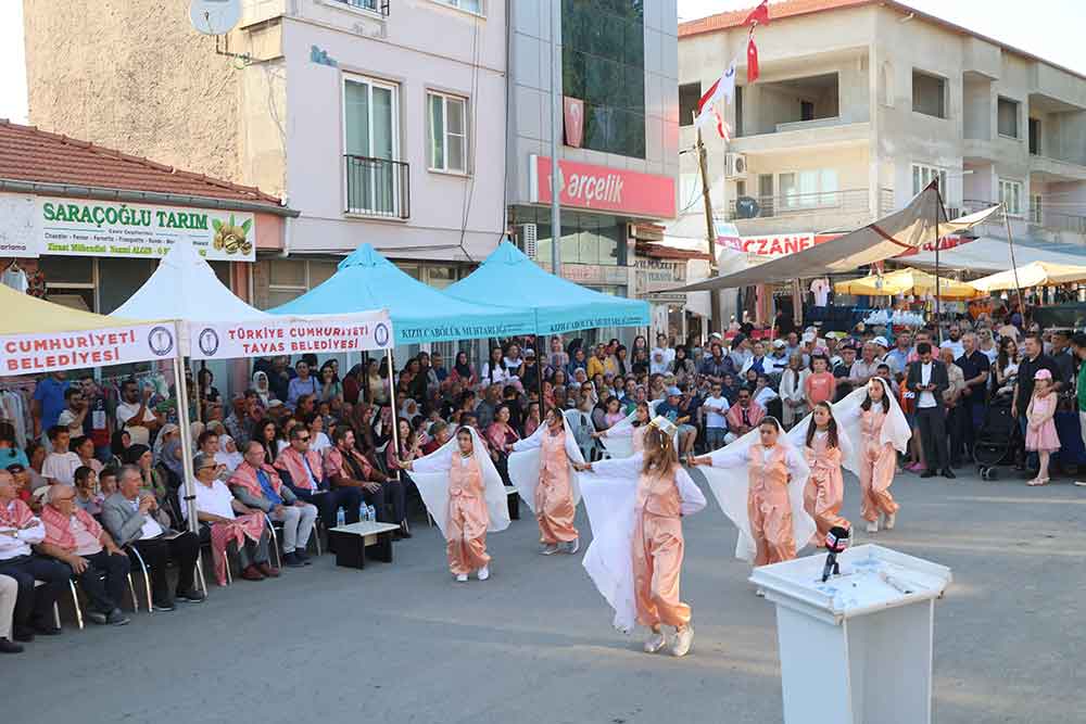 Kizilcaboluk Kultur Sanat Tekstil Ve Moda Festivali Renkli Goruntulerle Basladi 4