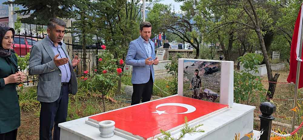 Sehit Uzman Cavus Sehadetinin 20 Yilinda Dualarla Anildi 4