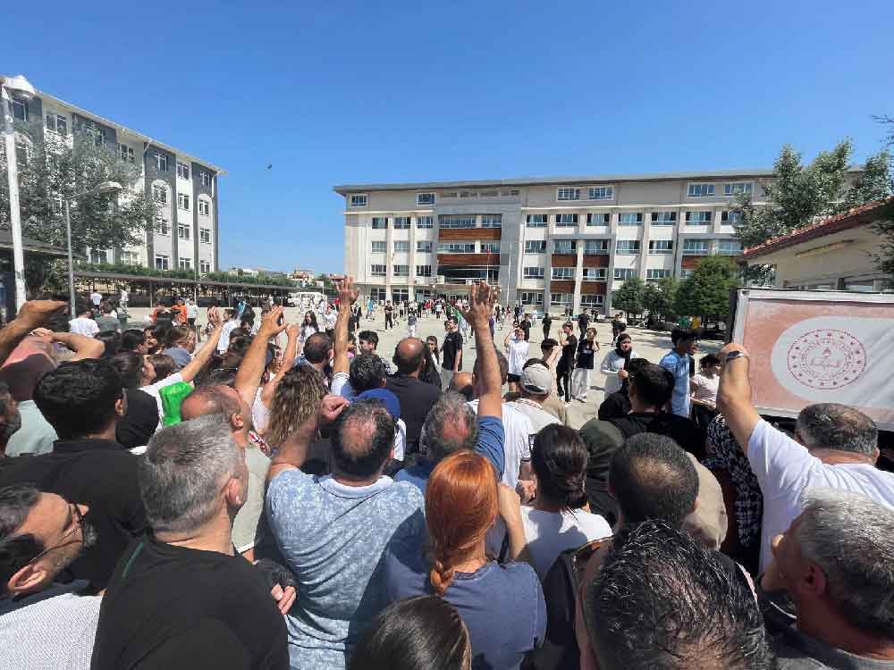 Veliler Lgsye Giren Cocuklari Kadar Heyecan Yasadi 4