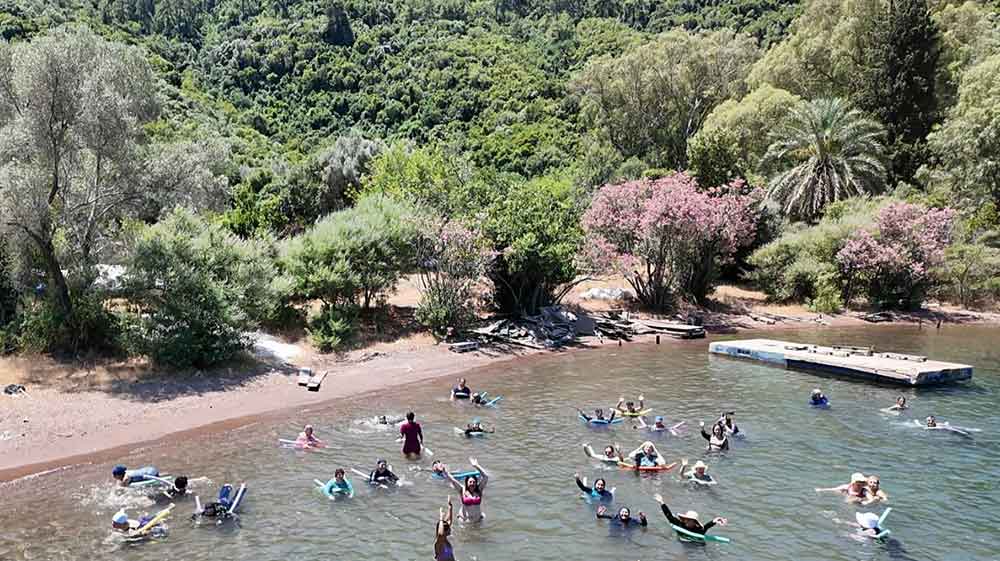 Baskan Cavusoglunun Sozu Gercek Oldu Yuzme Ogrenen Kadinlar Ilk Kez Denizle Tanisti 1