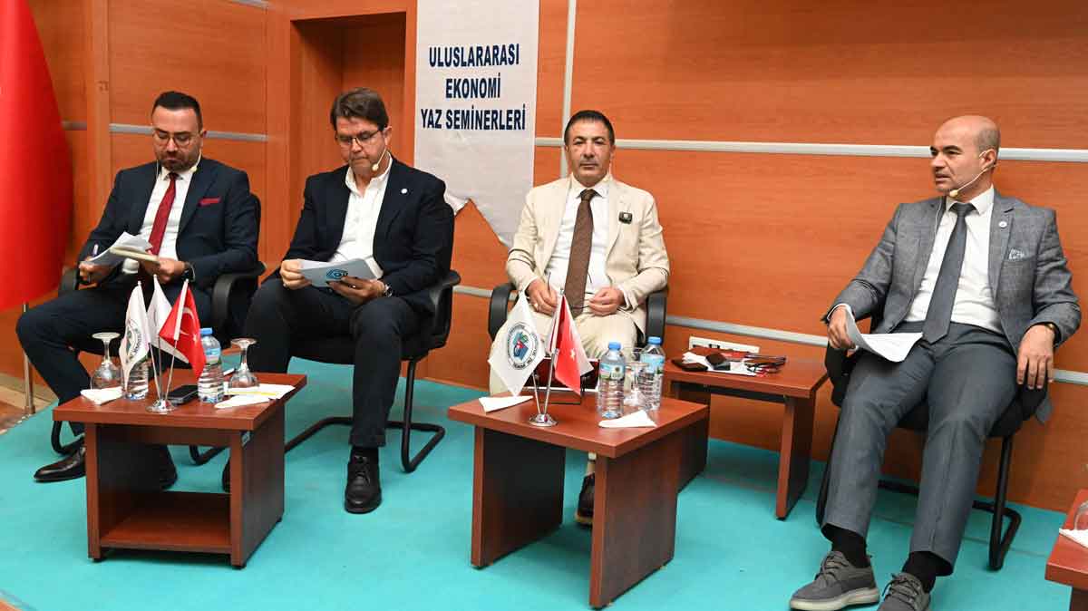 Dto Baskani Erdogan Erdogan Denizli Geleneksel Uretimden Dijital Endustriye Geciyor8