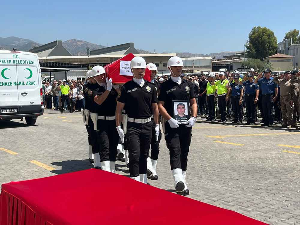 Kalp Krizi Gecirip Hayatini Kaybeden Polis Memuru Icin Toren Duzenlendi 1