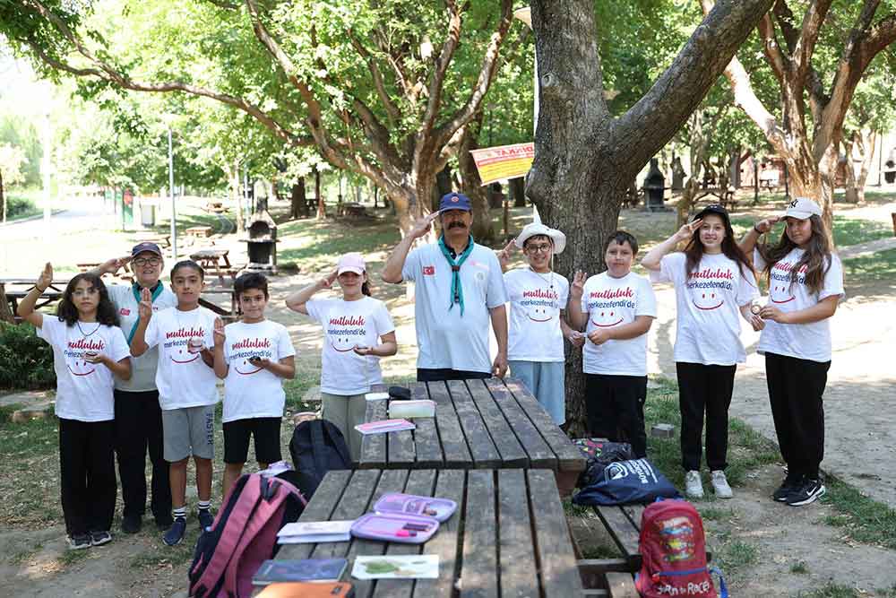 Merkezefendide Genclere Izcilik Ve Yasam Becerileri Egitimi 3