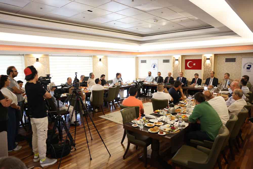 Pamukkale Universitesi Rektor Mahmud Gungor 100 Gun3