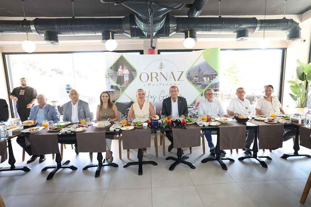 Baskan Dogan Basin Mensuplariyla Bir Araya Geldi 1