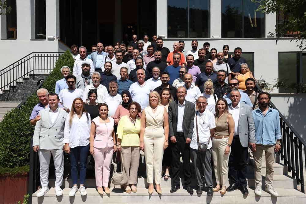 Baskan Dogan Basin Mensuplariyla Bir Araya Geldi 4