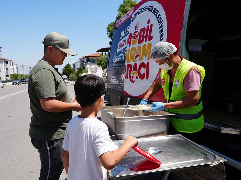 Buyuksehirin Mobil Ikram Araclari Vatandasin Yaninda