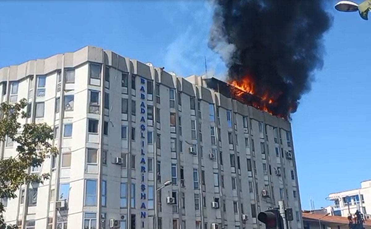 Denizli Babadaglilar Carsisi Yangin Sondakika1