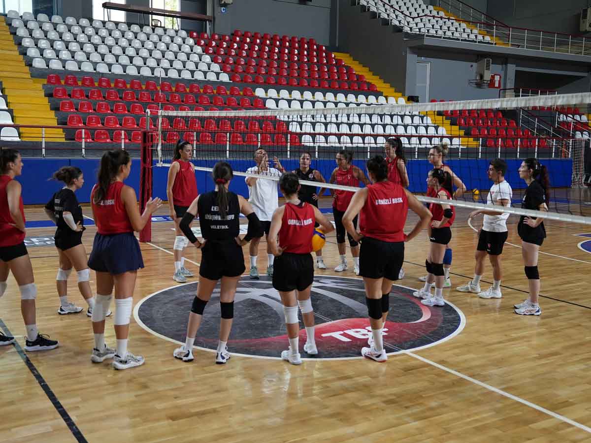 Denizli Buyuksehir Sultanlar Ligi Yolunda Gumbur Geliyor2