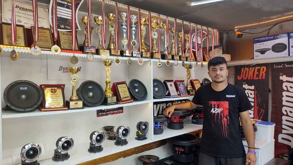 Denizli Ses Sistemleri Otomobil Meslege Donusturdu1