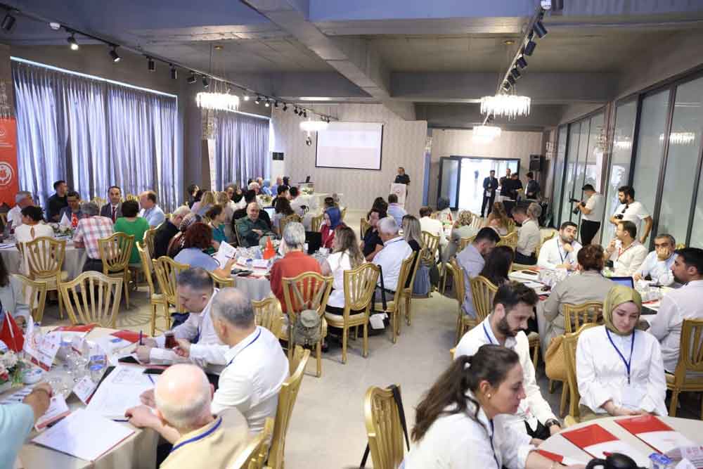 Denizli Yasli Calistay Vali Coskun2