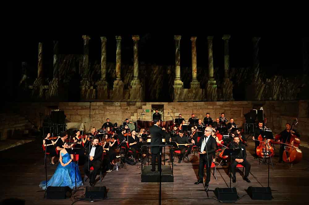 Neset Ertas Turkuleri Laodikyada Hayat Buldu 5