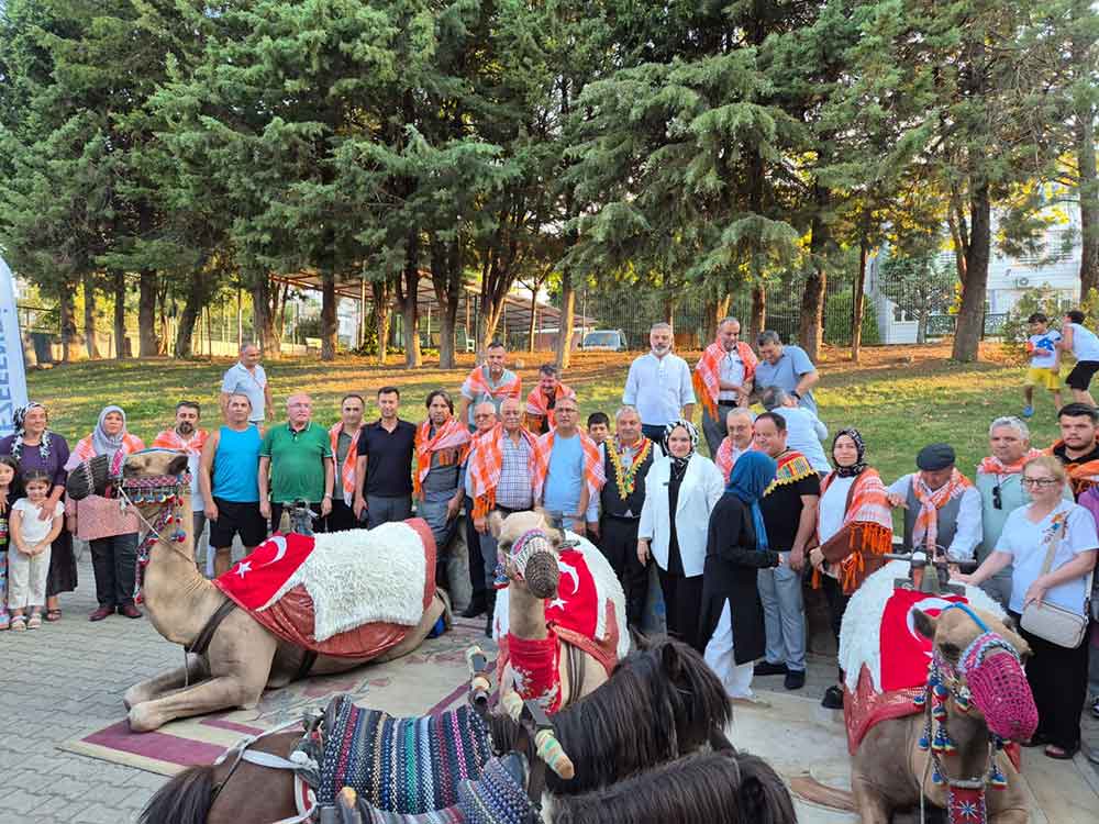 Yoruklerin Develerle Gocu Denizlide Canlandirildi 5