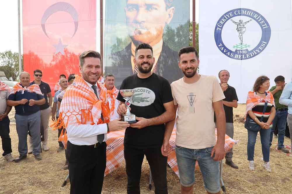 14 Rahvan At Yarislari Tavas Ovasinda Yapildi 1