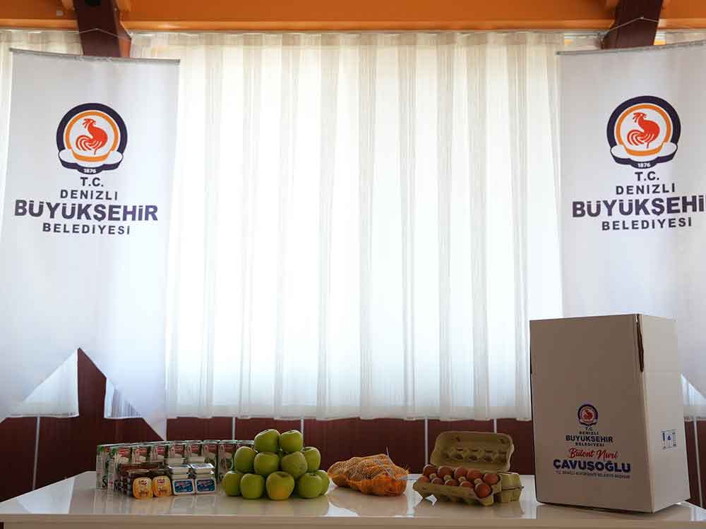 Baskan Cavusoglundan Miniklere 1 Milyon 810 Bin Saglik Dolu Ogun 2