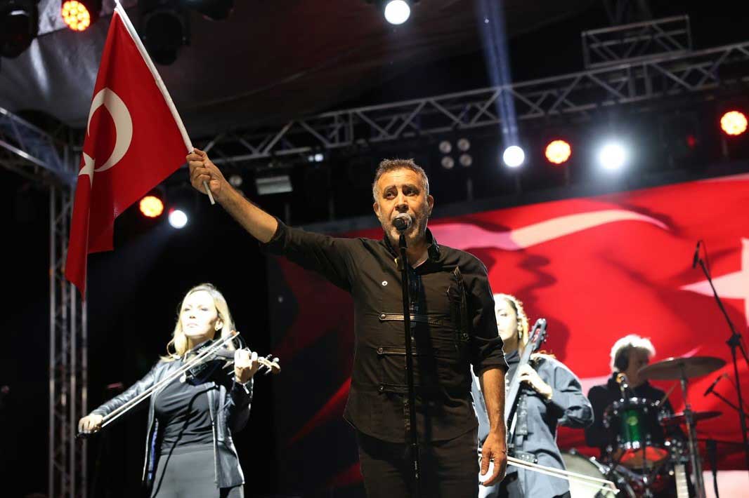 Civril Denizli Festival Haluk Levent3