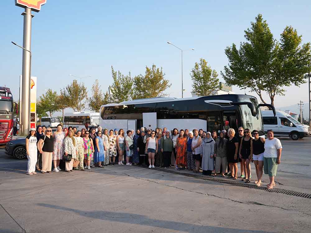 Denizlili Kadinlar Marmariste Mavi Yolculuk Keyfi Yasadi 3