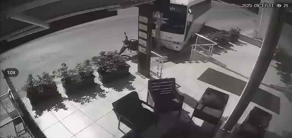 Freni Bosalan Servis Midibusu Direge Carparak Durabildi 2