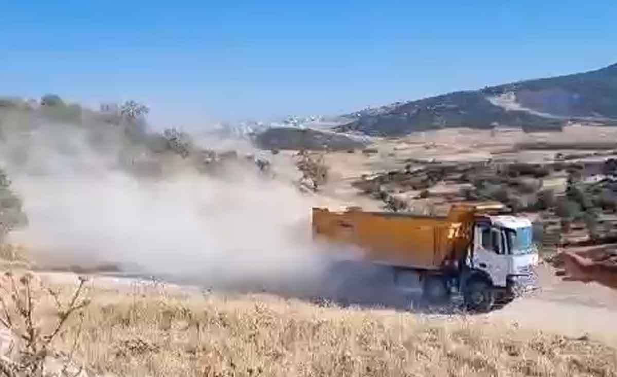 Hafriyat Kamyonlari Yuzunden Toz Soluyorlar 1