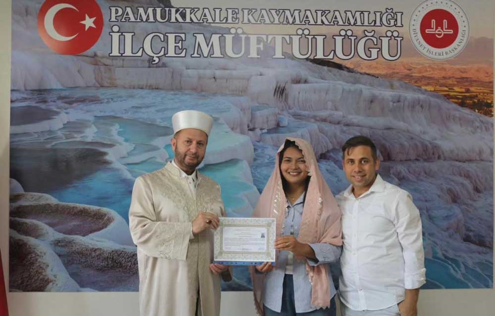 Tavas Gelin Tayvan Musluman Denizli Gokhan Unmek3