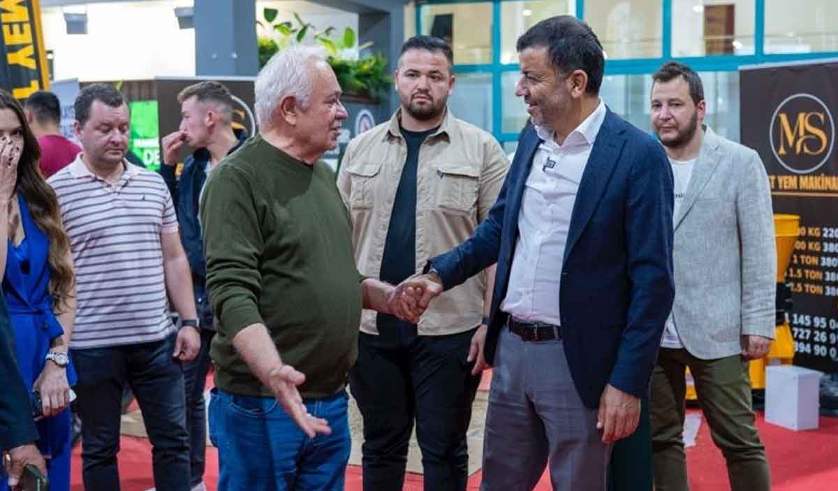 Baskan Cavusoglu Denizli Tarfu 2025De Ureticilerle Bulustu