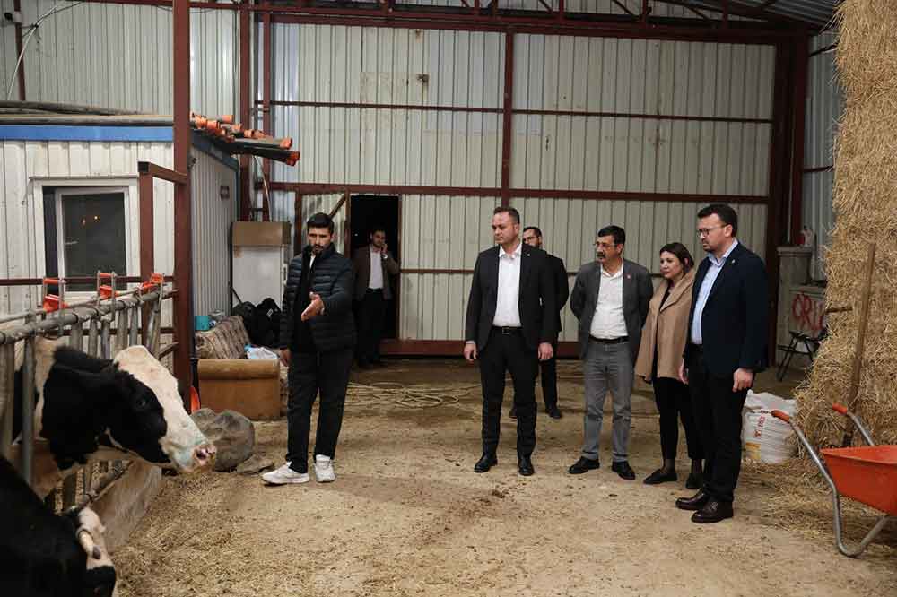 Baskan Dere Sap Hastaligindan Magdur Olan Aileleri Yalniz Birakmadi 2