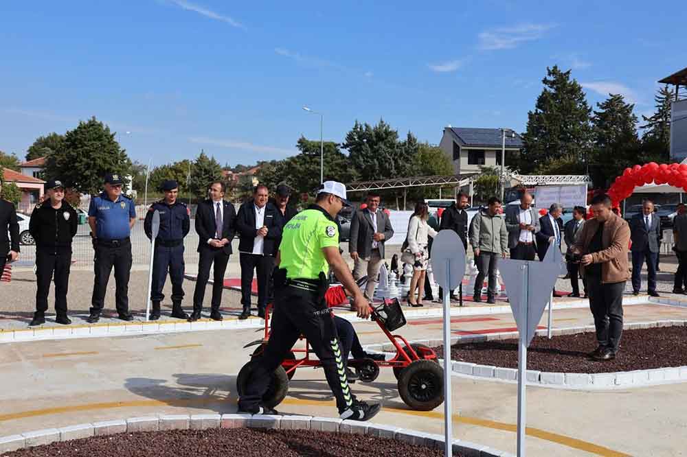 Bekillide Cocuklar Trafigi Oyunla Ogreniyor 1