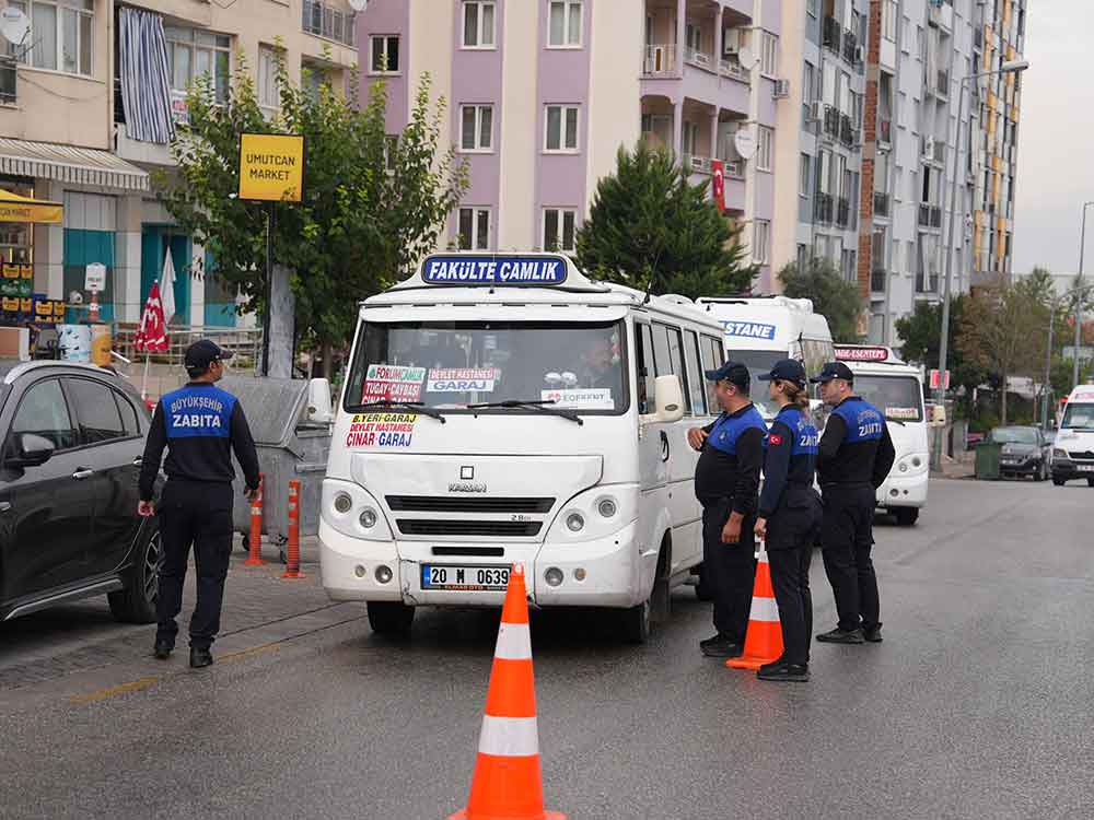 Buyuksehir Zabitadan Sehir Ici Dolmuslara Trafik Denetimi 2
