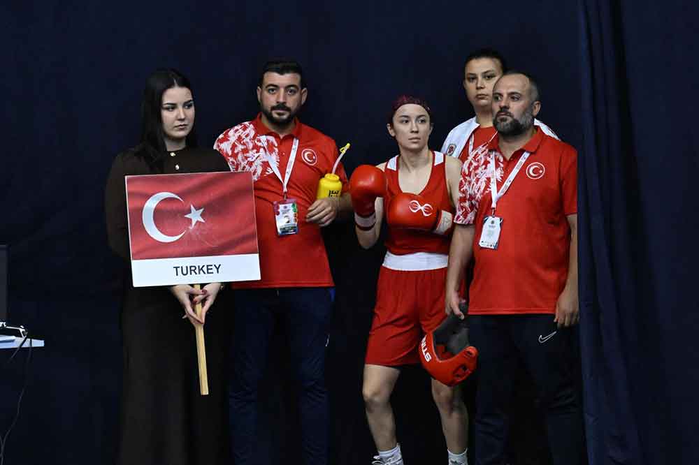 Ceyda Kurudan Gururlandiran Basari 1