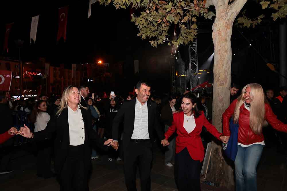 Cumhuriyet Sehri Denizlide 29 Ekim Coskusu 3