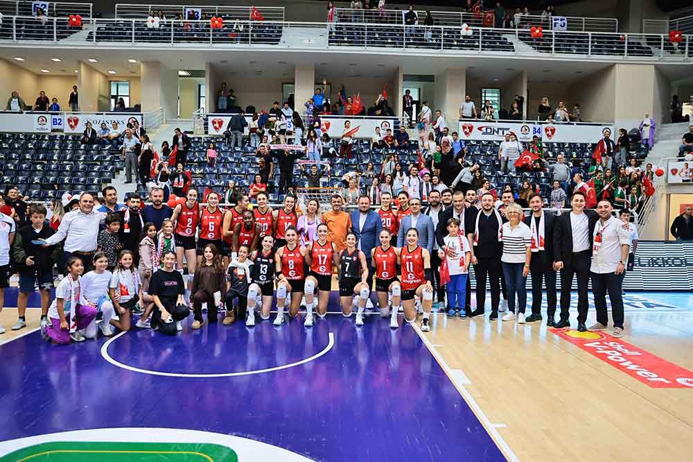 Denizli Buyuksehir Fenerbahceyi Sildi Supurdu 5