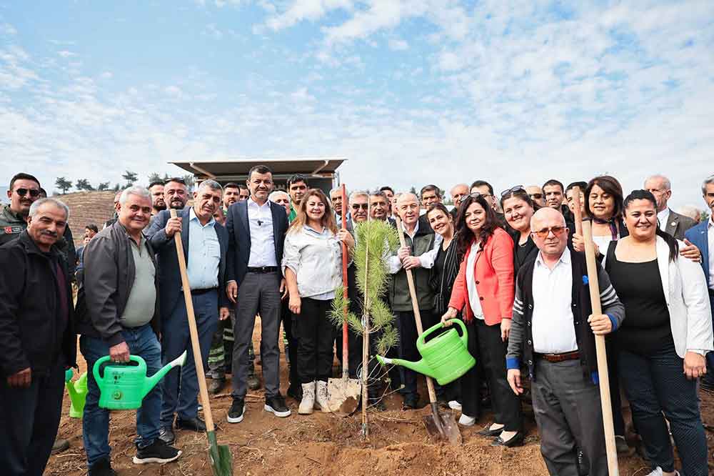 Denizli Buyuksehirden 19 Ekim Muhtarlar Gunune Ozel Anlamli Kutlama 3