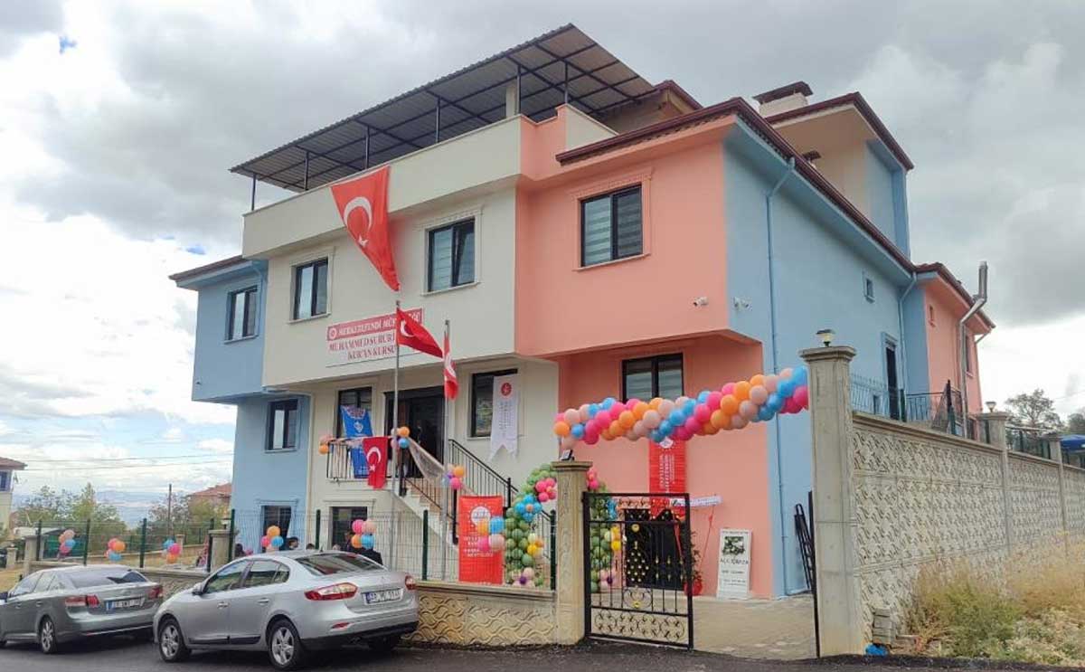 Denizlide 4 6 Yas Kuran Kursu Ve Genclik Merkezi Hizmete Acildi