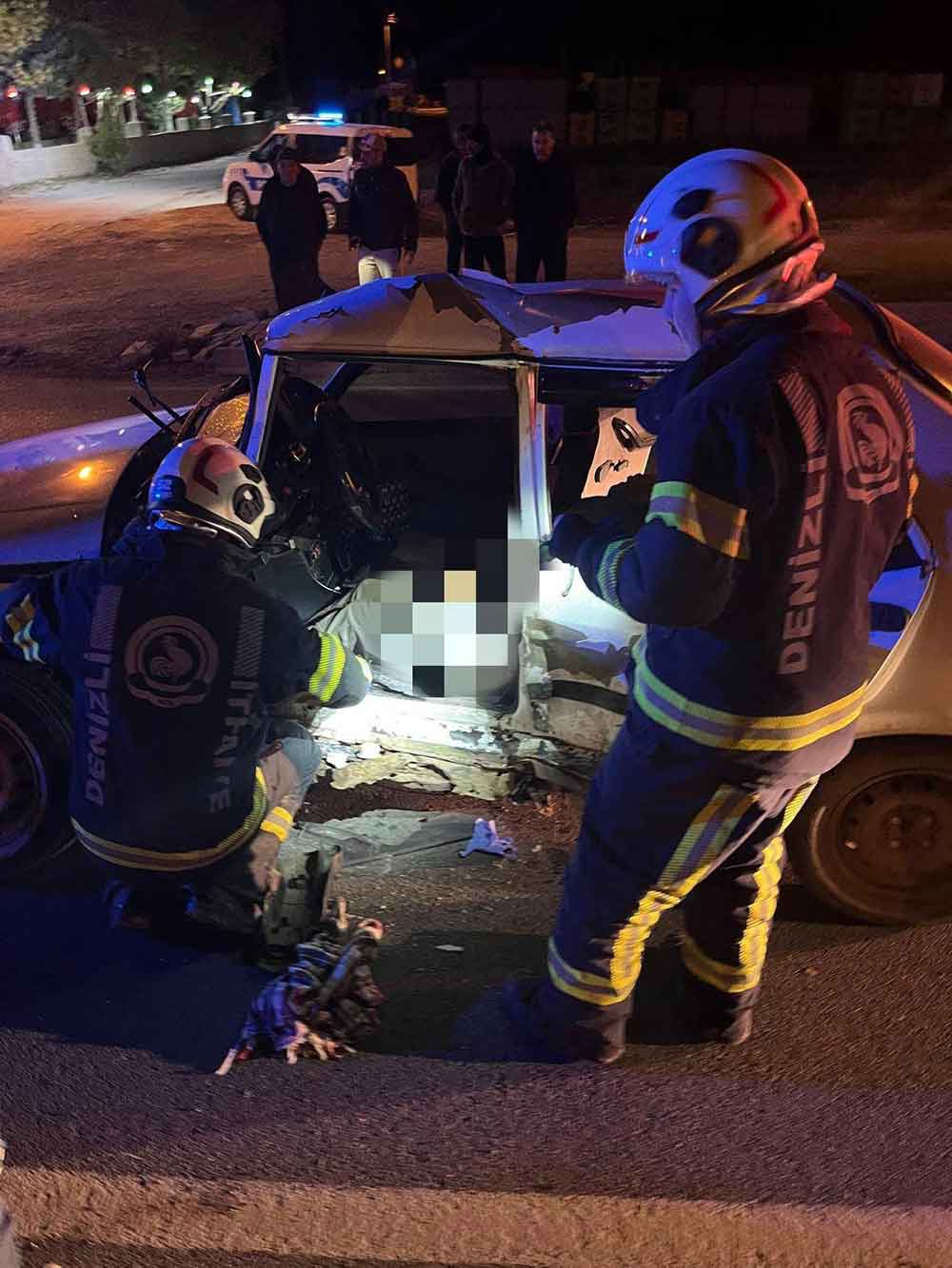 Denizlide Otomobil Ile Kamyonet Carpisti Kazada 1 Kisi Hayatini Kaybetti 1