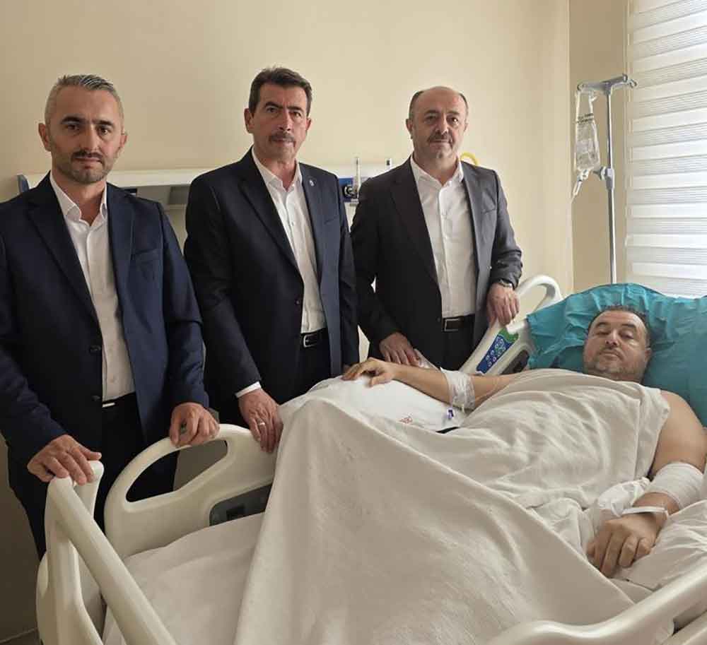 Denizlide Silahli Saldiriya Ugrayan Okul Mudurunun Tedavisi Devam Ediyor 1
