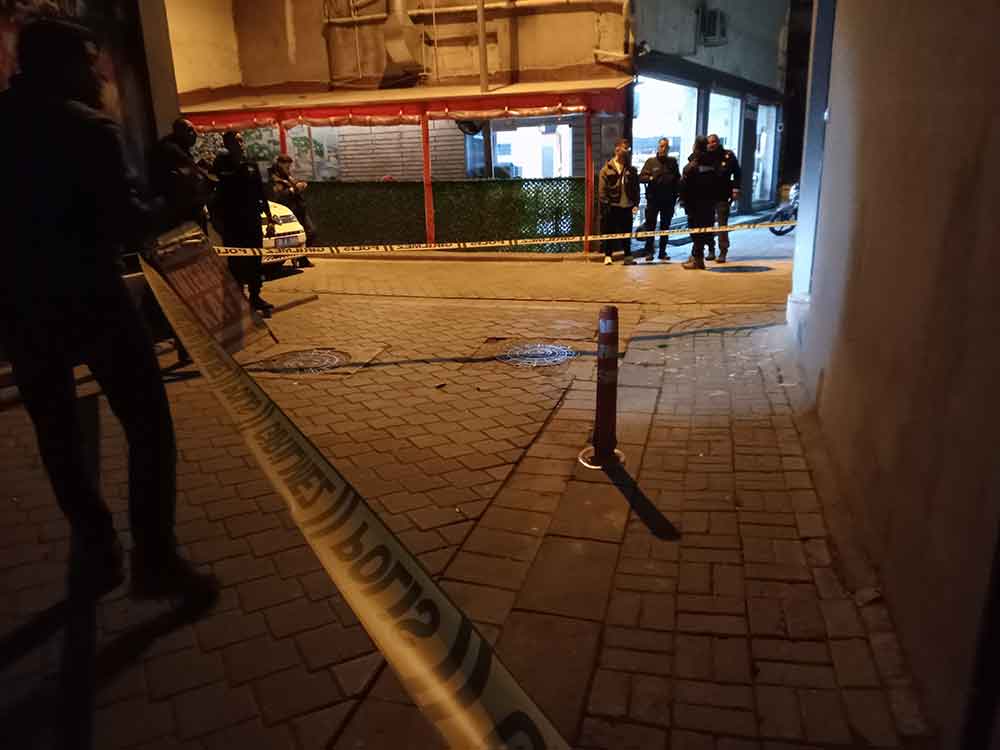 Denizlide Spor Salonuna Silahli Saldiri 2