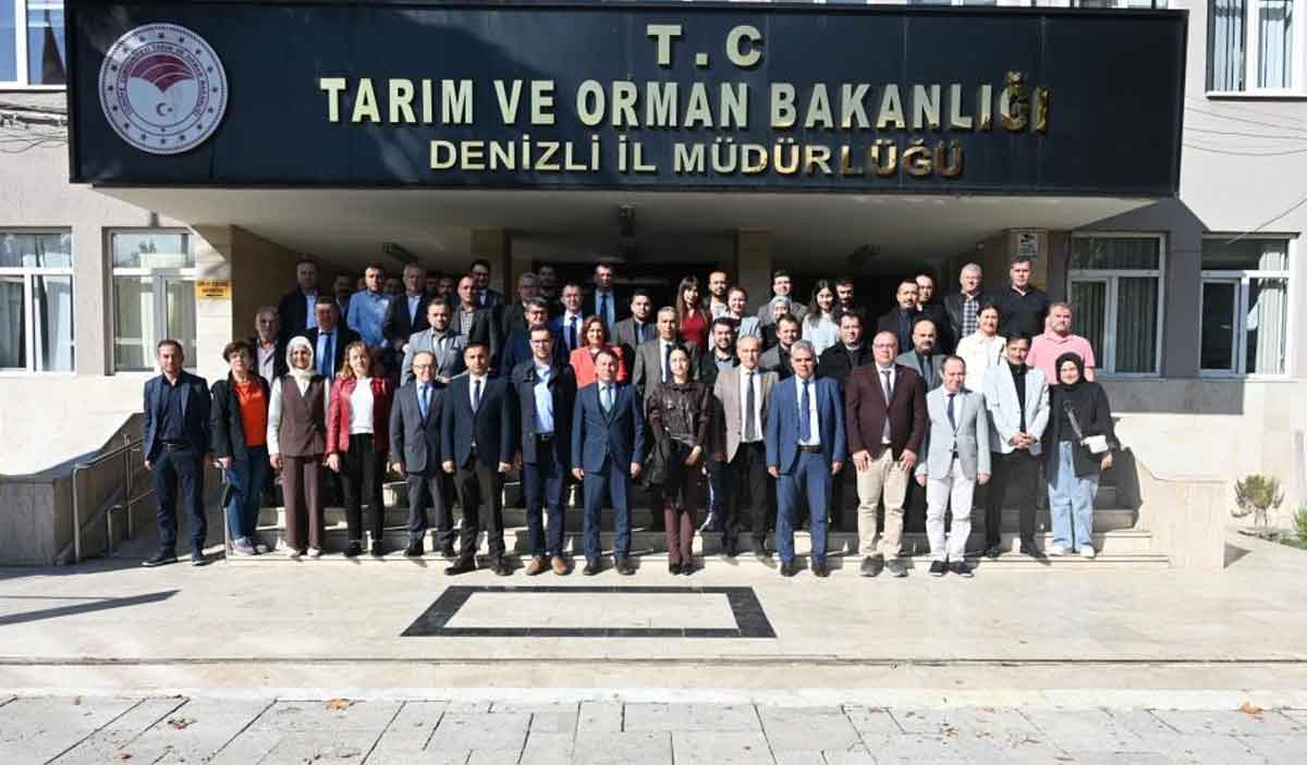 Denizlinin Topraklari Organik Maddelerle Bereketleniyor