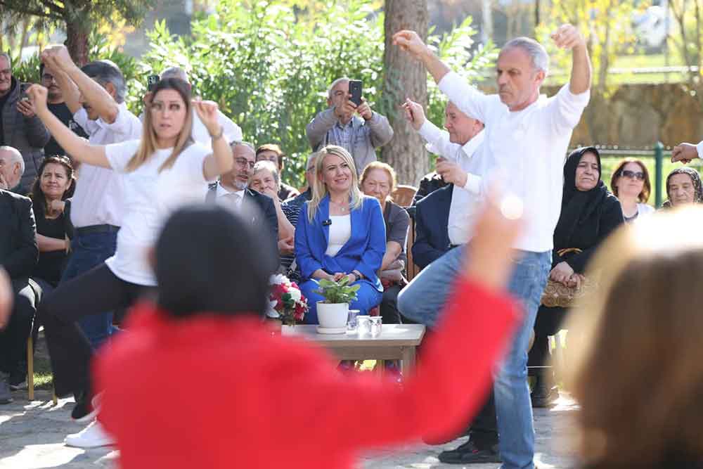 Merkezefendi Belediyesinin Tesislerinde 29 Ekim Coskusu 7Den 70E Yasandi 9