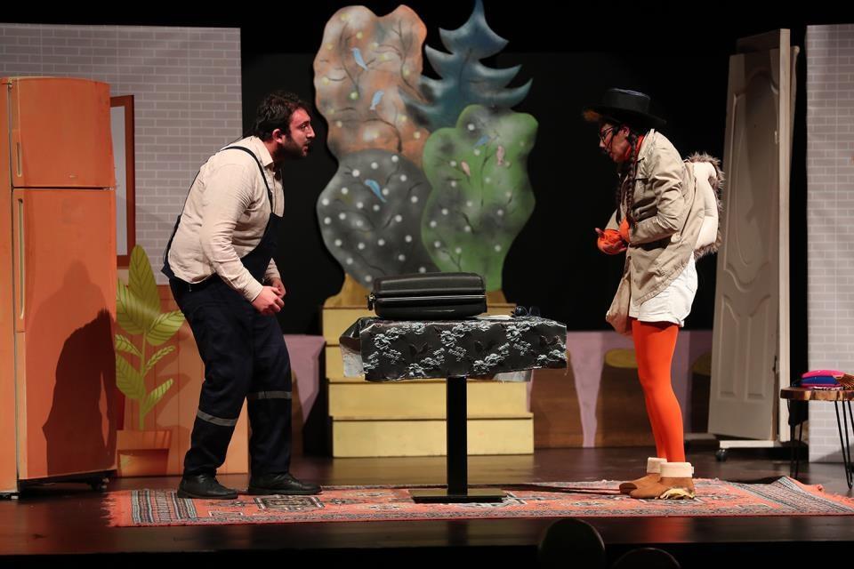 Merkezefendi̇ Kent Ti̇yatromuz 5 Eki̇m’de Perdeleri̇ni̇ Açiyor (4)