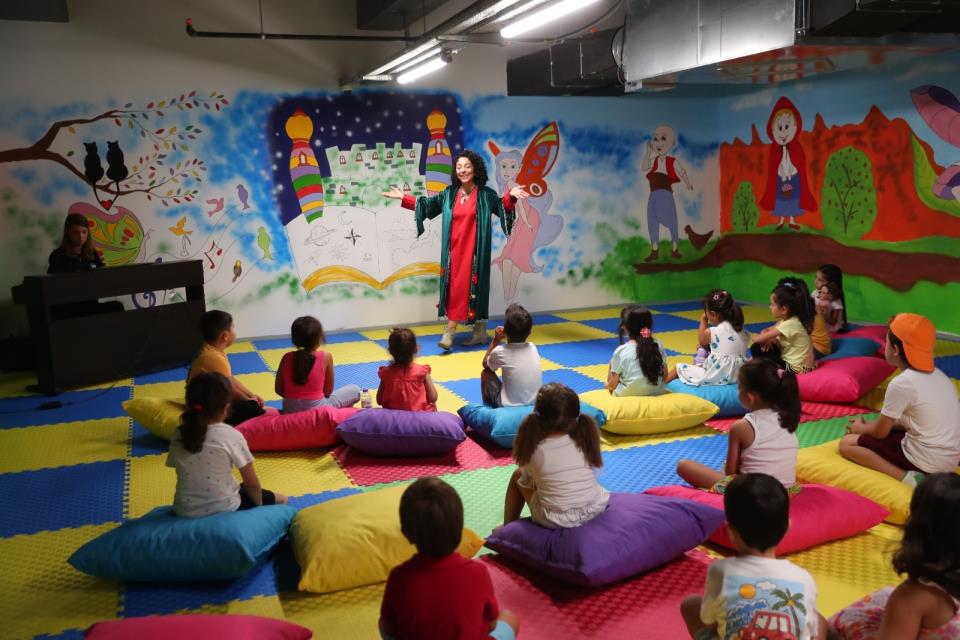 Merkezefendi̇ Kent Ti̇yatromuz 5 Eki̇m’de Perdeleri̇ni̇ Açiyor (6)